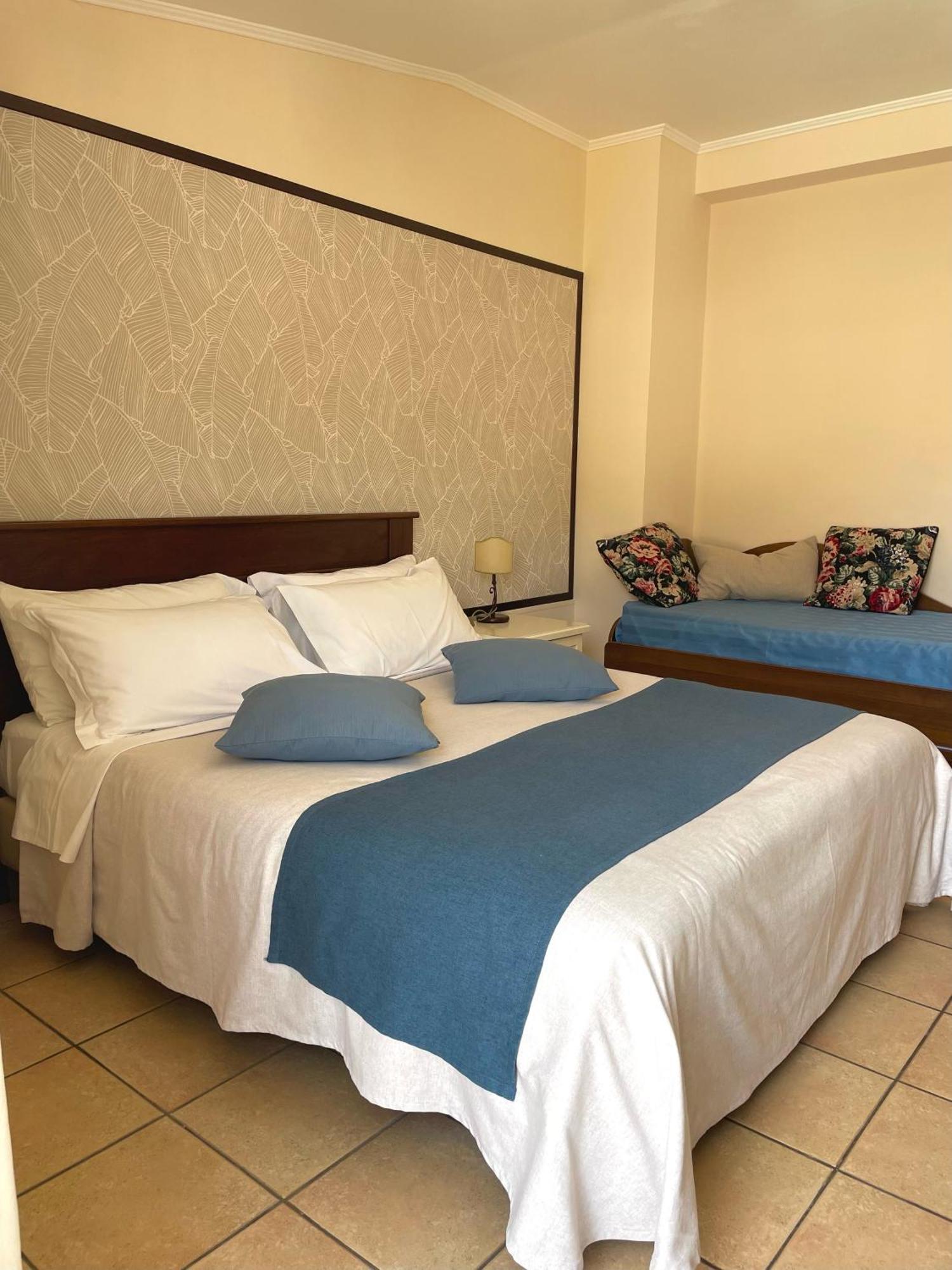 Casa Famiani Bed & Breakfast Letojanni Kültér fotó